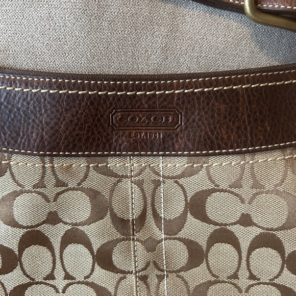Coach shoulder bag - Picture 2 of 10